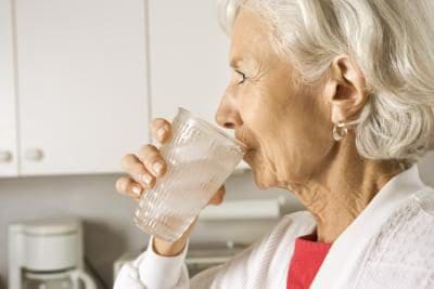 Proper Hydration in Older Adults - El Paso Chiropractor