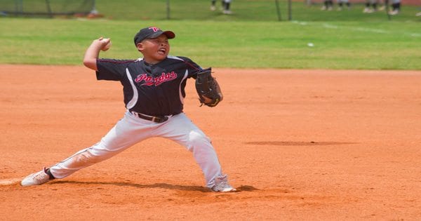blog picture of youth baseball pitcher throwing hard
