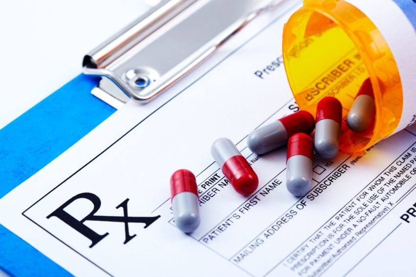 Farmaci da prescrizione, farmaci e iniezioni spinali per DDD