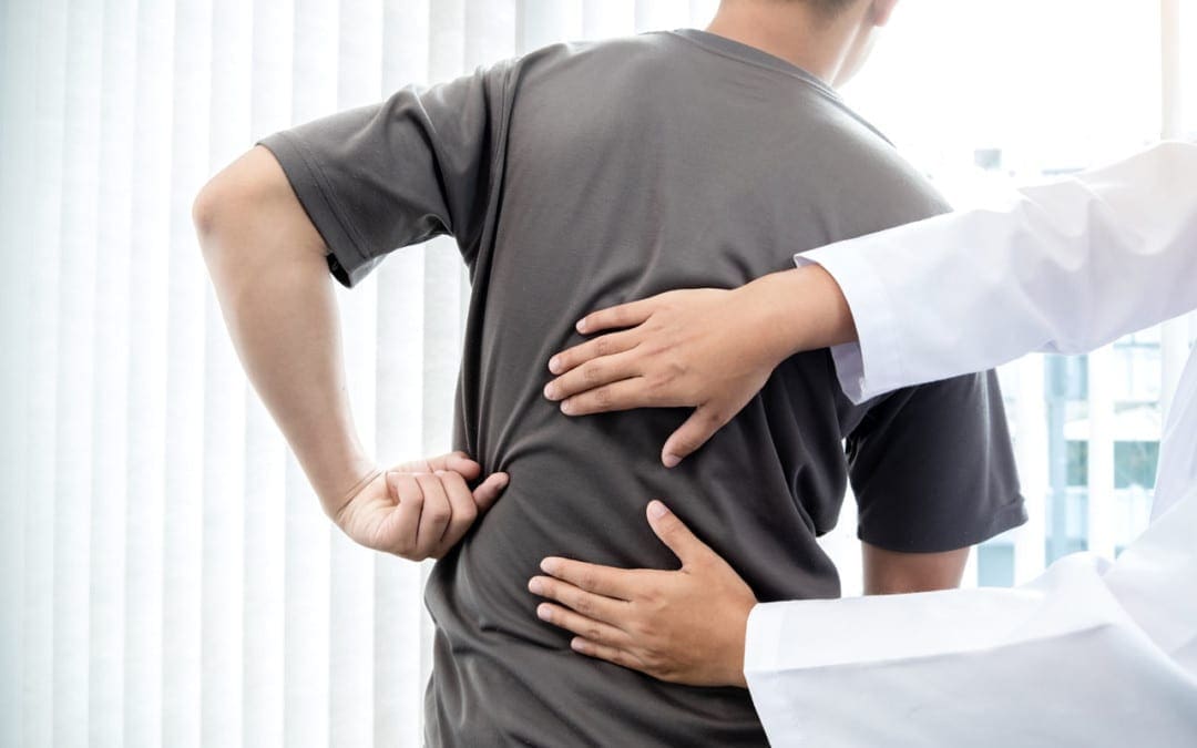 Una postura scorretta può causare tutti i tipi di dolore corporeo