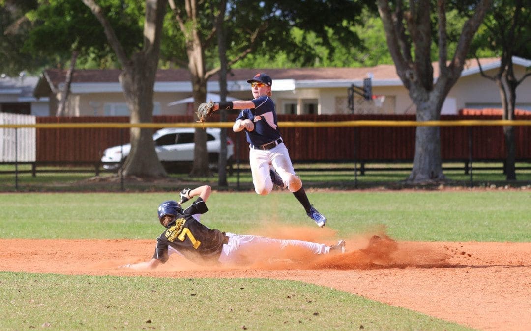 Clínica de espaldas de quiroprácticos de lesións de béisbol