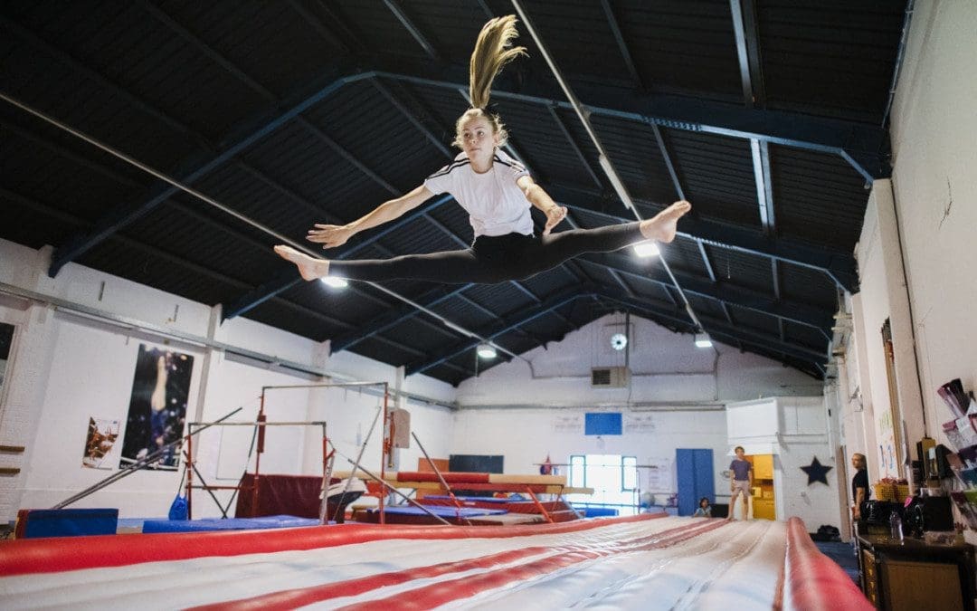 Awọn ipalara Gymnastics: El Paso Back Clinic