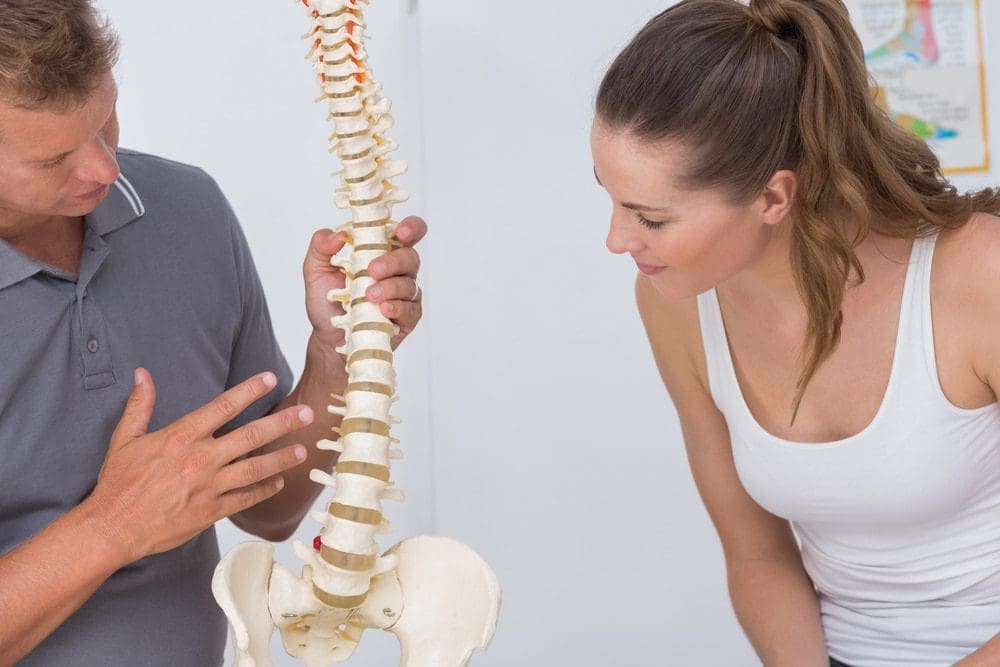 Complesso di sublussazione vertebrale alleviato dalla decompressione spinale