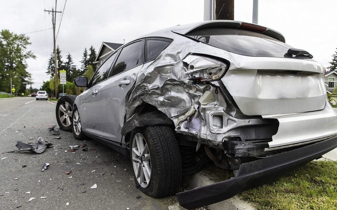 Infortunio all'anca da incidente automobilistico: clinica per la schiena di El Paso