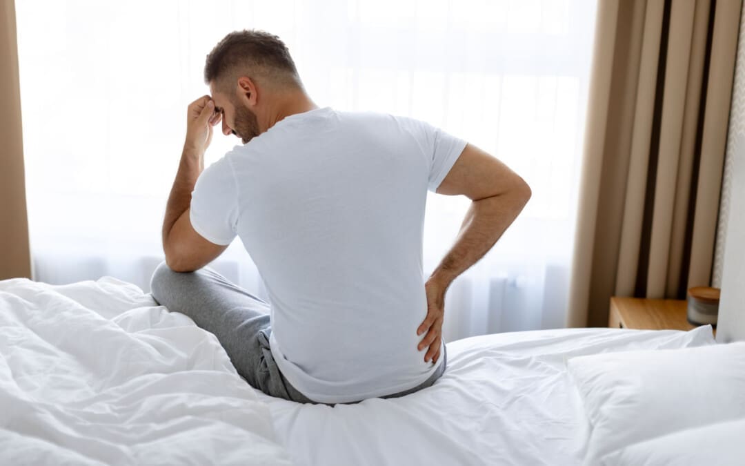 Sleeping with Lower Back Pain and Sciatica: Do’s and Don’ts